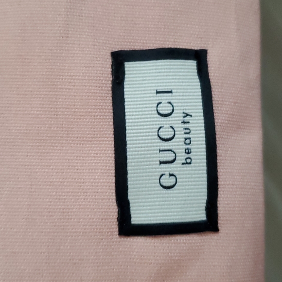 New never used GUCCI pink/peach cotton clutch button pouch bag w/floral interior - Picture 2 of 6